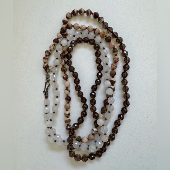 Chan Luu Elegant Brown and White Beaded Necklace - Picture 4 of 10